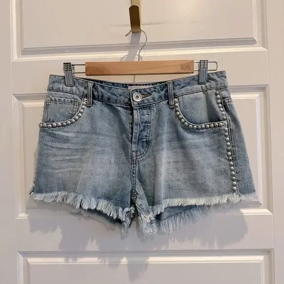 Band of Gypsies Rose Studded Denim Cut-off Shorts - Picture 1 of 3